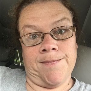 Meet your Posher, Deanna